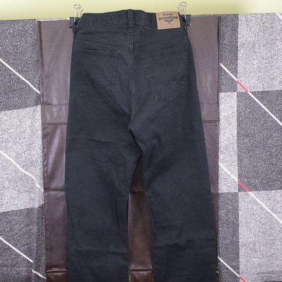 Men's Wrangler Straight 30/31 - Picture 4 of 6